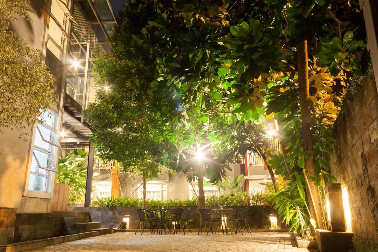 Griya Regato Hotel Jakarta Exterior foto